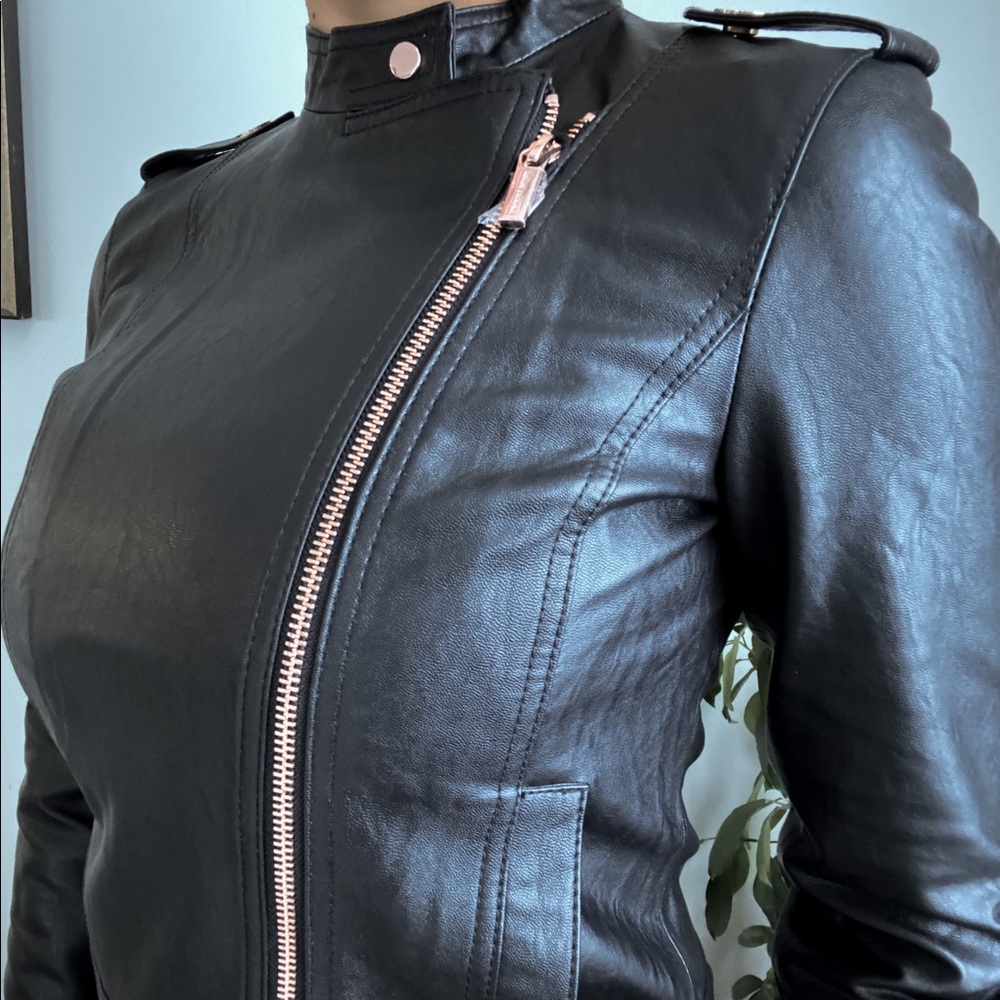 ♥️SOLD Armani Exhange Black Blouson Leather Jacket - Picture 6 of 9